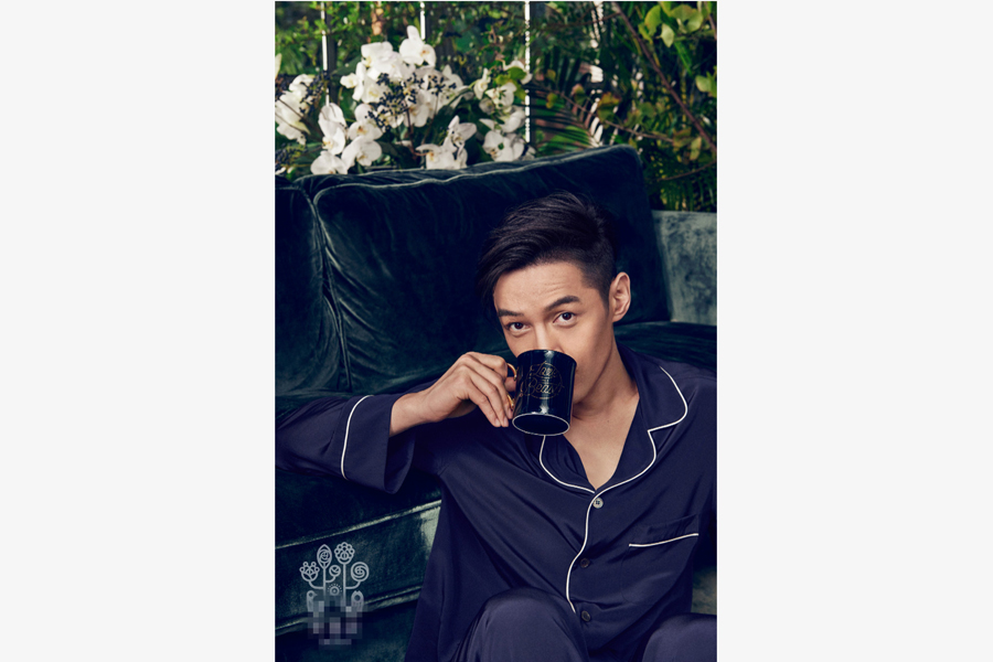 Actor Hu Ge poses for fashion magazine