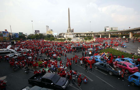 Protesters block traffic in Bangkok during mass rally