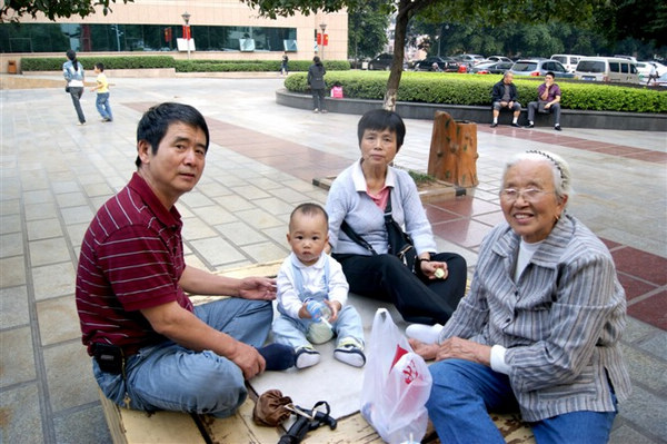 Xiong Jiayi is taken care of by his grandfather, grandmother and 82-year-old great grandmother.  Some things old, some things new