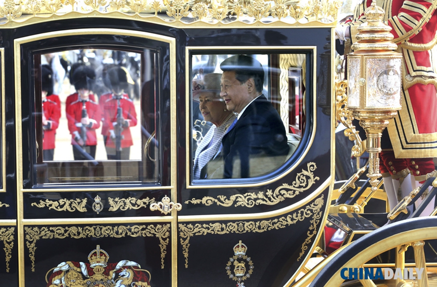 China Daily Pictures of the year 2015: Triumphs, tragedies & life's little moments
