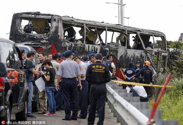 What caused the Taiwan bus fire?