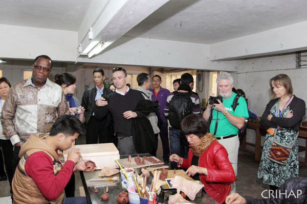 “歡樂春節(jié)”與傳統(tǒng)節(jié)日的弘揚與保護高級研修班