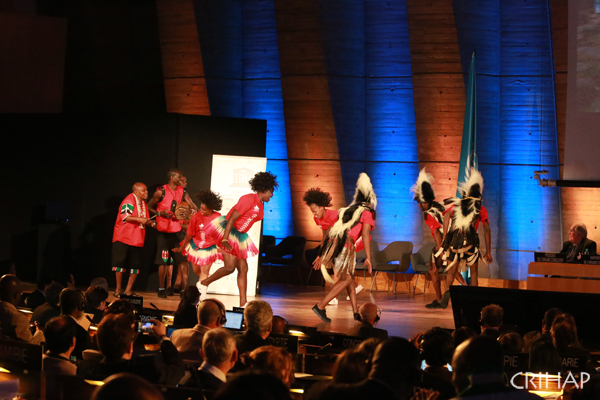 聯(lián)合國教科文組織政府間保護(hù)非物質(zhì)文化遺產(chǎn)委員會(huì)第九次會(huì)議