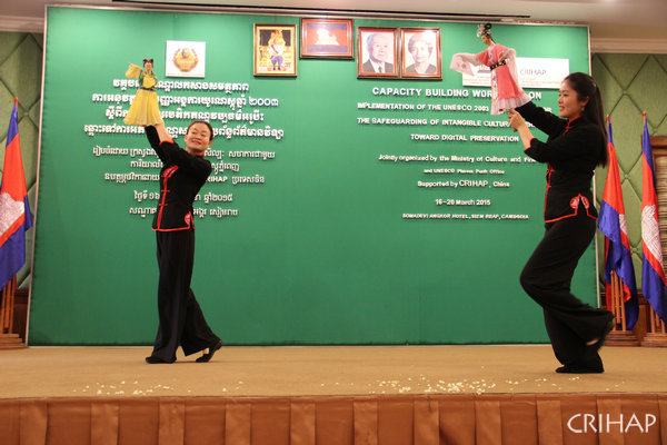 聯(lián)合國(guó)教科文組織亞太地區(qū)非物質(zhì)文化遺產(chǎn)國(guó)際培訓(xùn)中心再赴柬埔寨舉辦非物質(zhì)文化遺產(chǎn)培訓(xùn)班