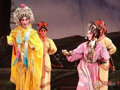 媒體在推廣非物質(zhì)文化遺產(chǎn)保護(hù)中的角色