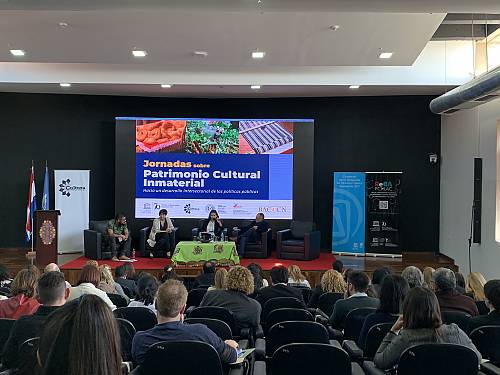 活態(tài)遺產(chǎn)國(guó)際會(huì)議在巴拉圭召開(kāi)