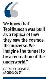 Archeologists dig for secrets in Mexico tunnel