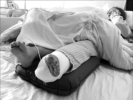 Crackdown urged on illegal black cabs in Beijing