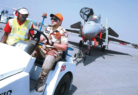 Chinese military delegation joins Aero India show