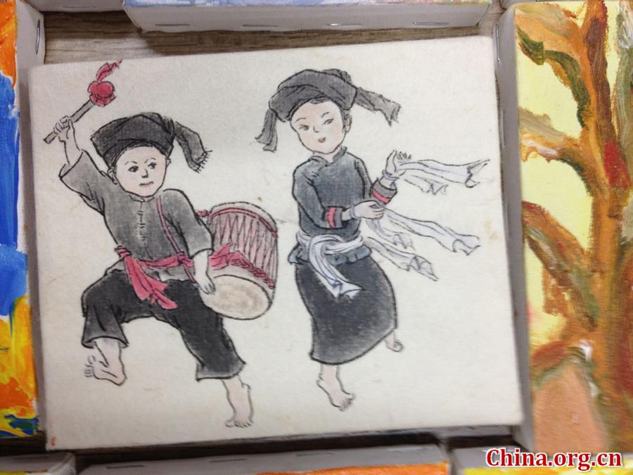 Int'l miniature art show held in Yunnan