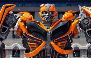 'Transformer' with Guan Yu's face displayed in Shandong