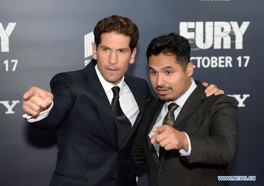 Brad Pitt attends world premiere for movie 'Fury'