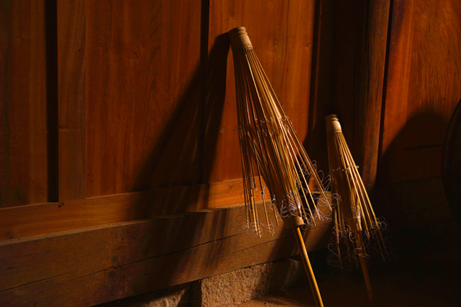 A visit to the oiled paper umbrella village in Yunnan province