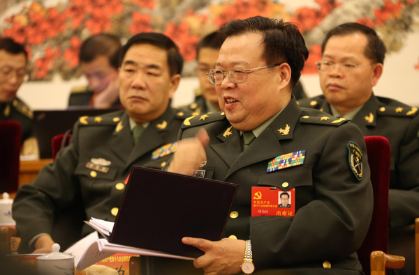 十八大解放軍代表熱議國防和軍隊建設(shè)科學發(fā)展新變化