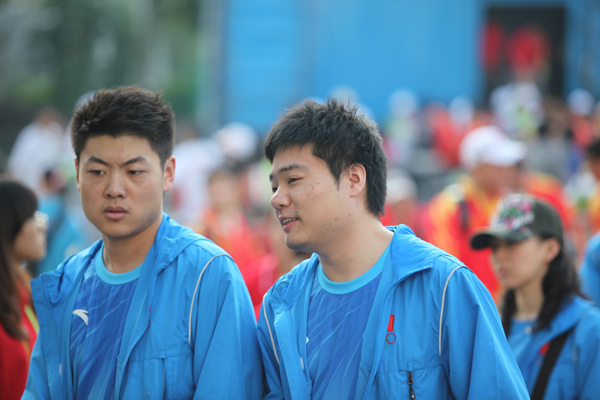 中國(guó)臺(tái)球隊(duì)抵達(dá)廣州亞運(yùn)會(huì)運(yùn)動(dòng)員村