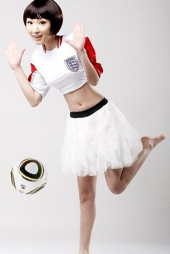 足球?qū)氊惐琅?#8220;解凍”