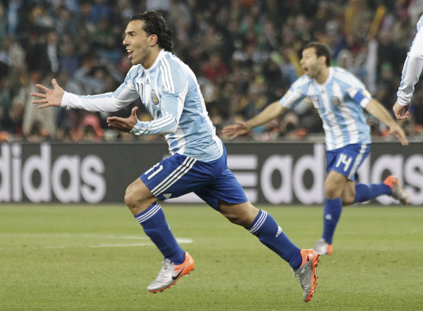 特維斯兩球伊瓜因建功 阿根廷3:1墨西哥