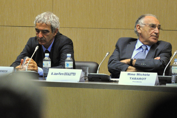 法國(guó)罷訓(xùn)內(nèi)幕曝光：多梅內(nèi)克徹底激怒 亨利幕后主謀