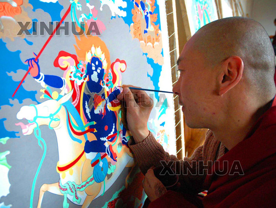 班禪畫師尼瑪澤仁：用唐卡藝術(shù)展現(xiàn)西藏今昔