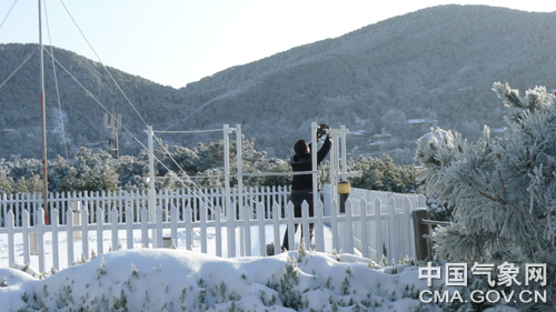 新春走基層 艱苦值守 快樂工作 廬山氣象局走訪見聞