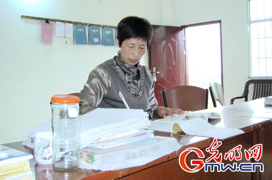 最美鄉(xiāng)村教師莊巧真：三尺講臺給她戰(zhàn)勝癌癥的力量