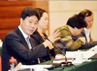 鐘志生寄語檢察機關(guān)：堅持為民根本務(wù)實原則清廉要求