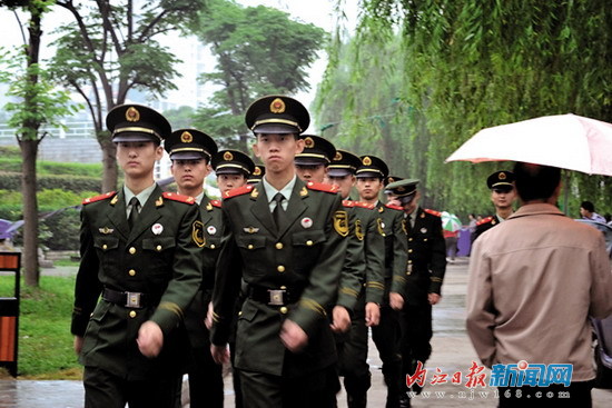 “滑水賽”安保力量