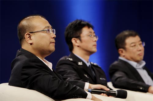 高龍：為網(wǎng)絡(luò)謠言設(shè)置法律紅線