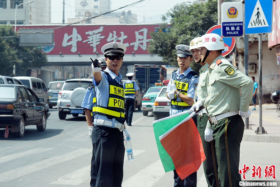 直擊甘肅岷縣梅川地震現(xiàn)場