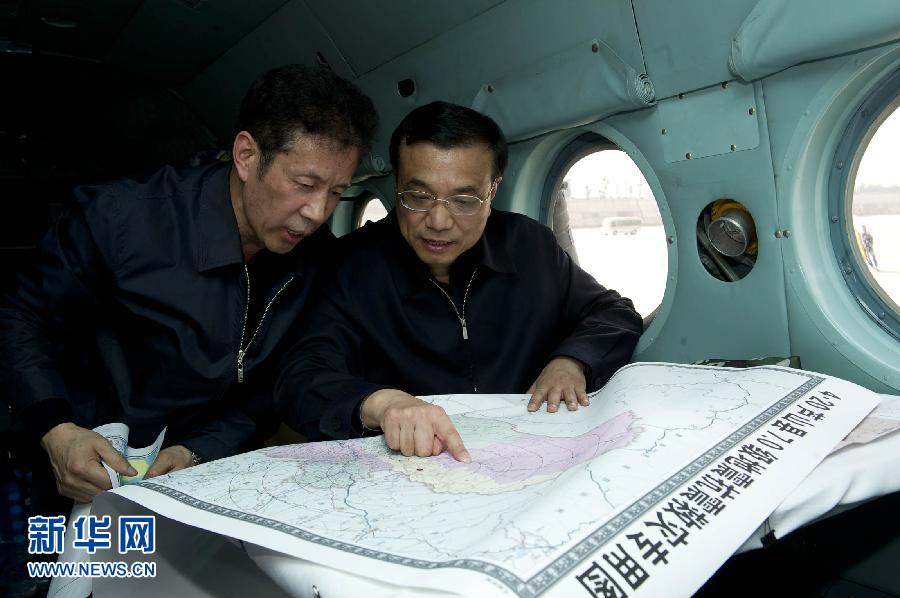 李克強在震區(qū)24小時的足跡