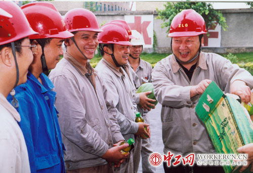 李兵：維權(quán)促和諧 聚力圖發(fā)展