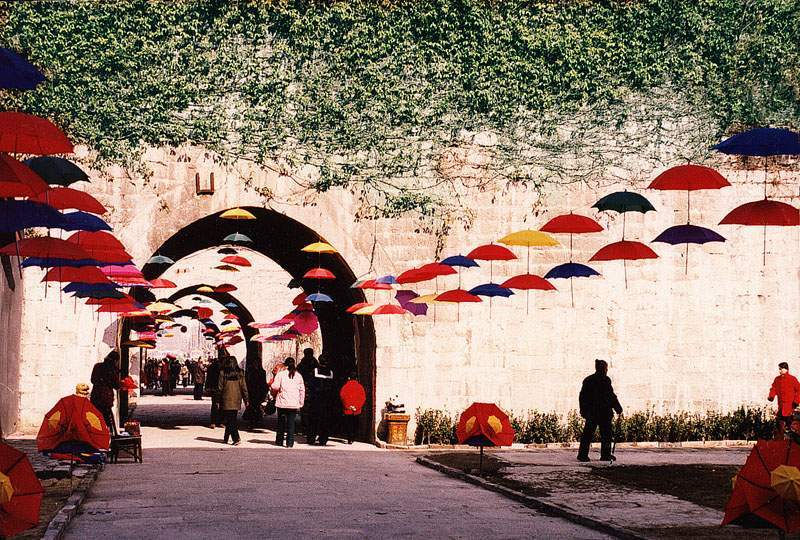 當(dāng)今世界上保存最完好的古城堡:中華門(mén)