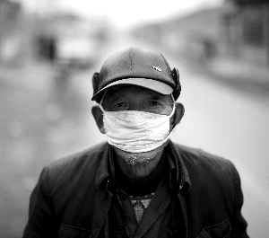 京北沙源地投1.3億治沙無(wú)效 奧運(yùn)后礦企復(fù)產(chǎn)