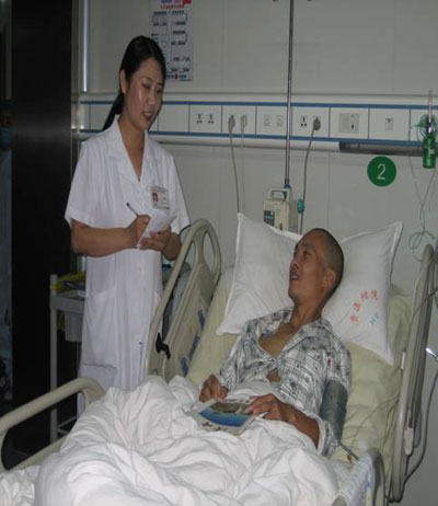 一個心理醫(yī)生的診療日志——寫在貴州晴隆煤礦透水事件被困井下25天的3名礦工獲救后心理救助一周的點(diǎn)點(diǎn)滴滴