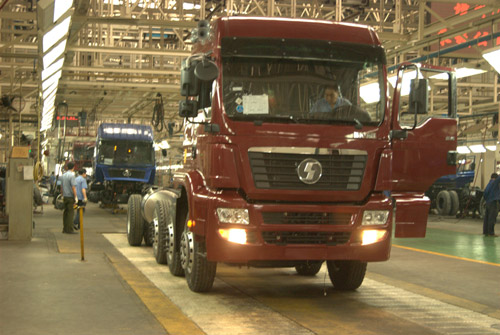 逆市揚帆:陜汽寶華產(chǎn)值增長達到74%