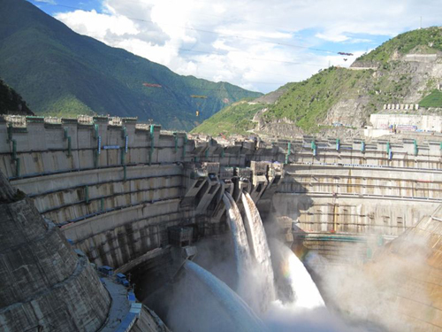 云南華能小灣水電站首臺機組正式投產(chǎn)發(fā)電