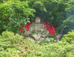 遼寧清原金山天然石佛:神奇的啟運(yùn)之地