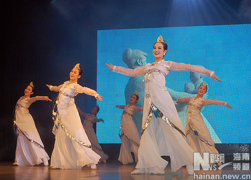 朝鮮平壤藝術團海南獻演