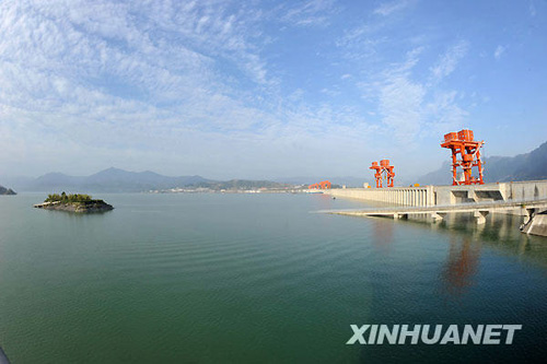 三峽水庫(kù)水位首次出現(xiàn)滯漲