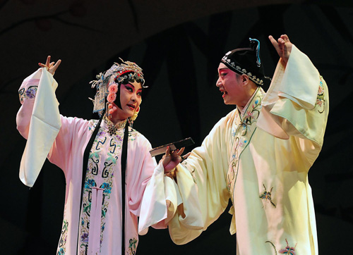 臺(tái)灣藝人中原獻(xiàn)演《李香君》