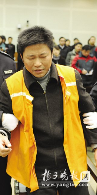 南京致5死醉駕司機被判無期