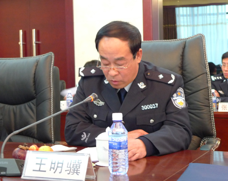 全國重點網(wǎng)絡(luò)媒體聚焦遼寧公安第二站：走進鞍山公安