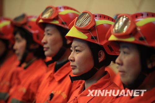 中國地震局:可根據(jù)需要隨時增派救援和醫(yī)療人員