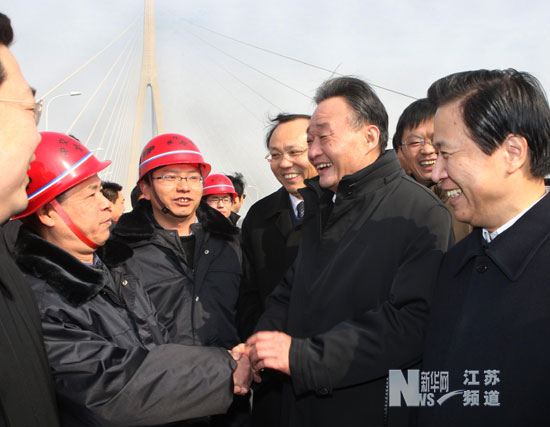 吳邦國(guó)在江蘇調(diào)研