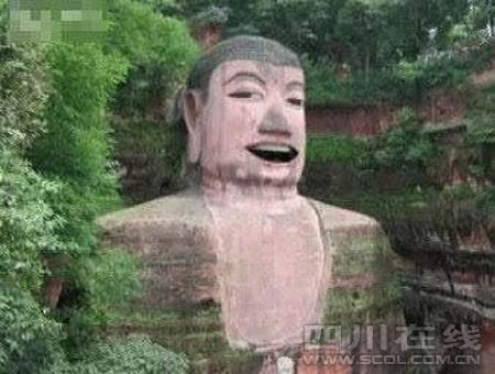 樂山大佛再被惡搞：去年唱歌 今年還要唱“寂寞”
