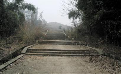 曹操墓未平劉備墓挖聲又起 古墓經(jīng)濟(jì)成增長點(diǎn)