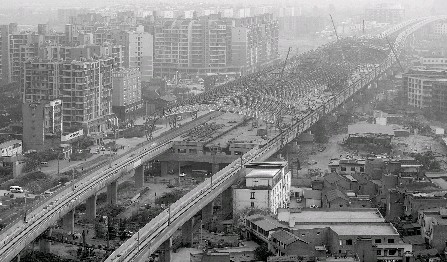 成灌快速鐵路今日全線軌通 5月1日通車