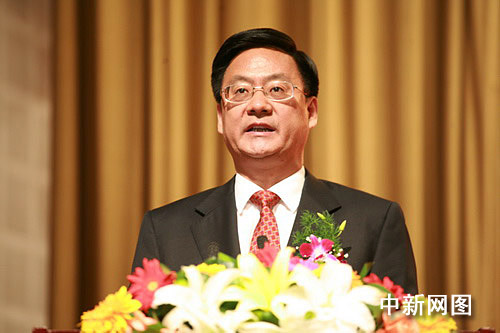 山東省政協(xié)補選劉偉為主席(組圖)