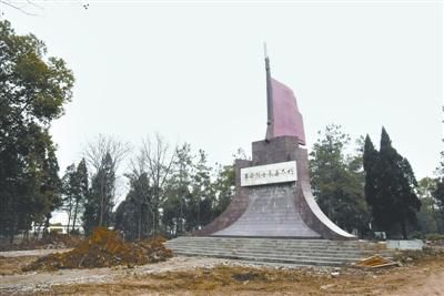 湖北荊門240畝烈士公園變身網(wǎng)球公園(圖)