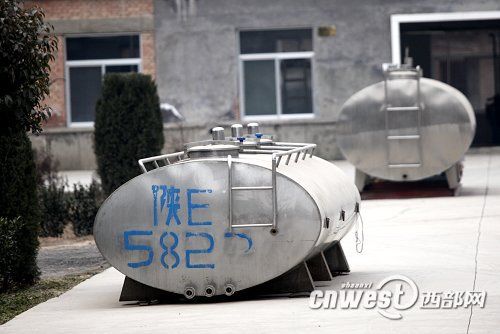 陜西毒奶粉案3人被捕 企業(yè)私用2008年過期乳粉